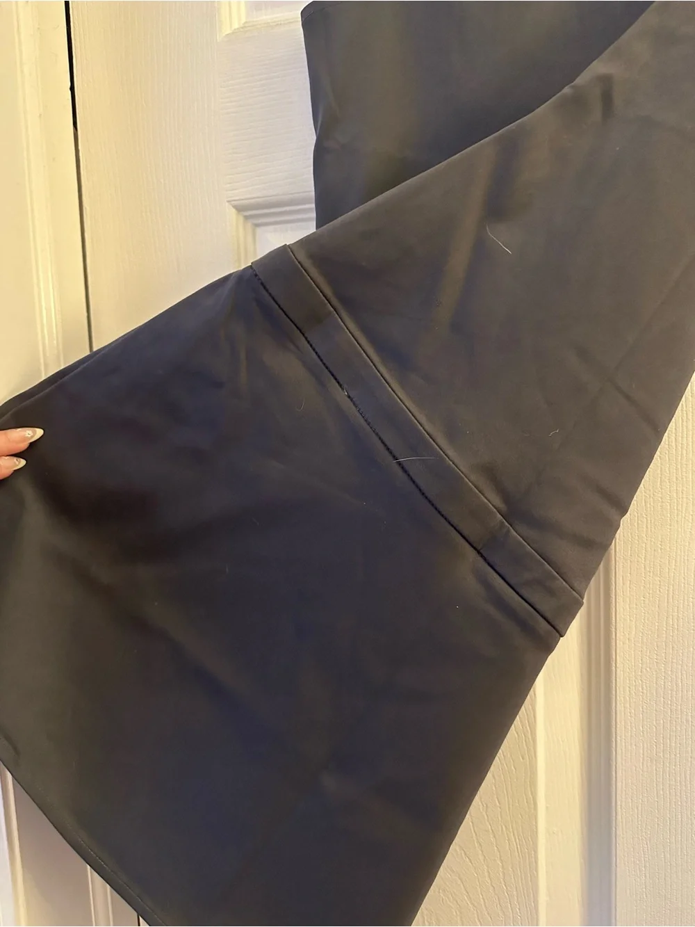 Sleeveless Black Mini Dress with Snap-Button Detail - Picture 4 of 5